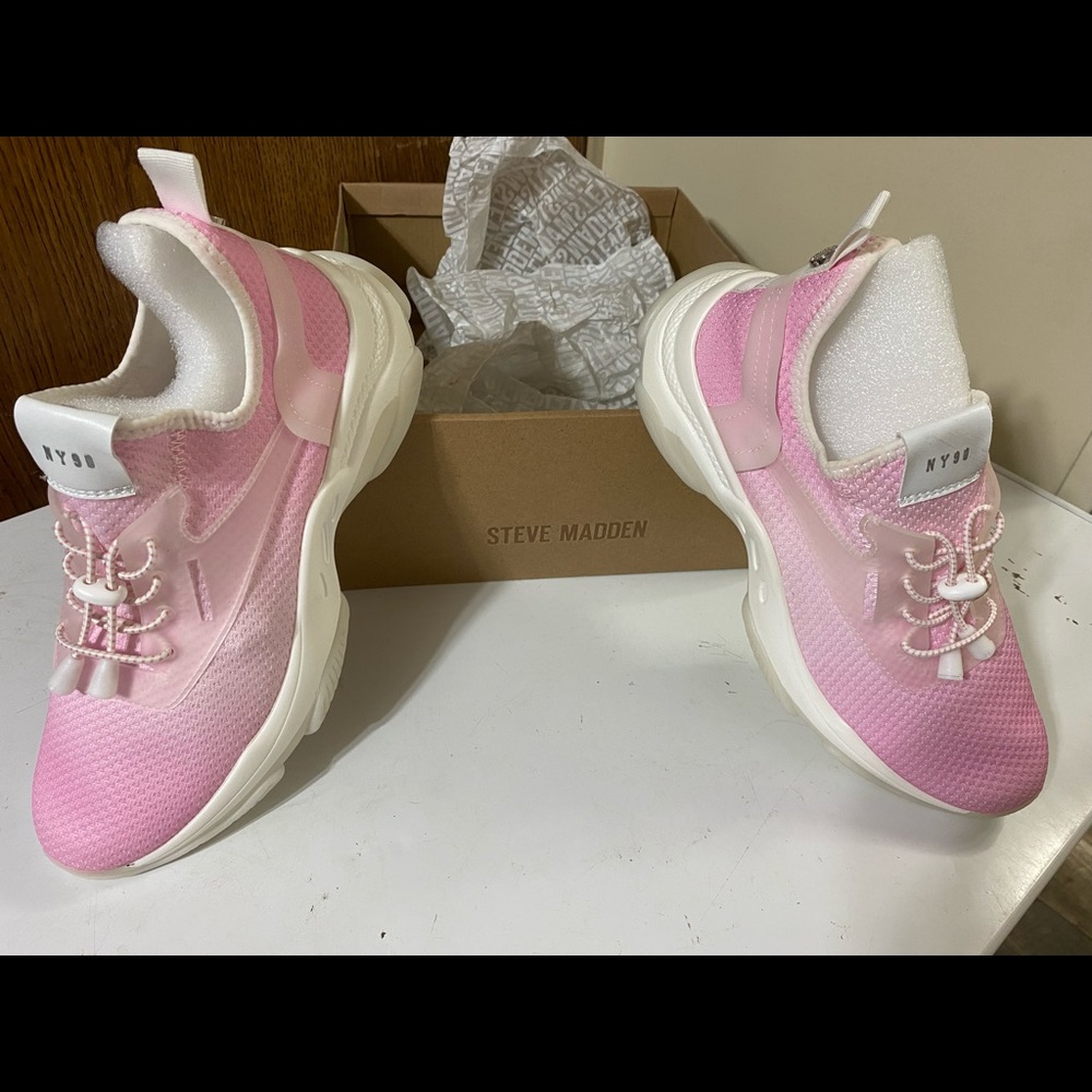 Steve Madden fashion sneakers